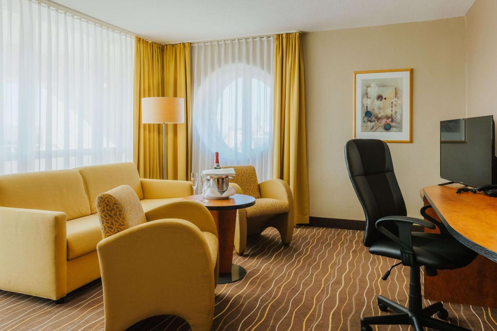Best Western Plus Hotel Budziszyn Zewnętrze zdjęcie